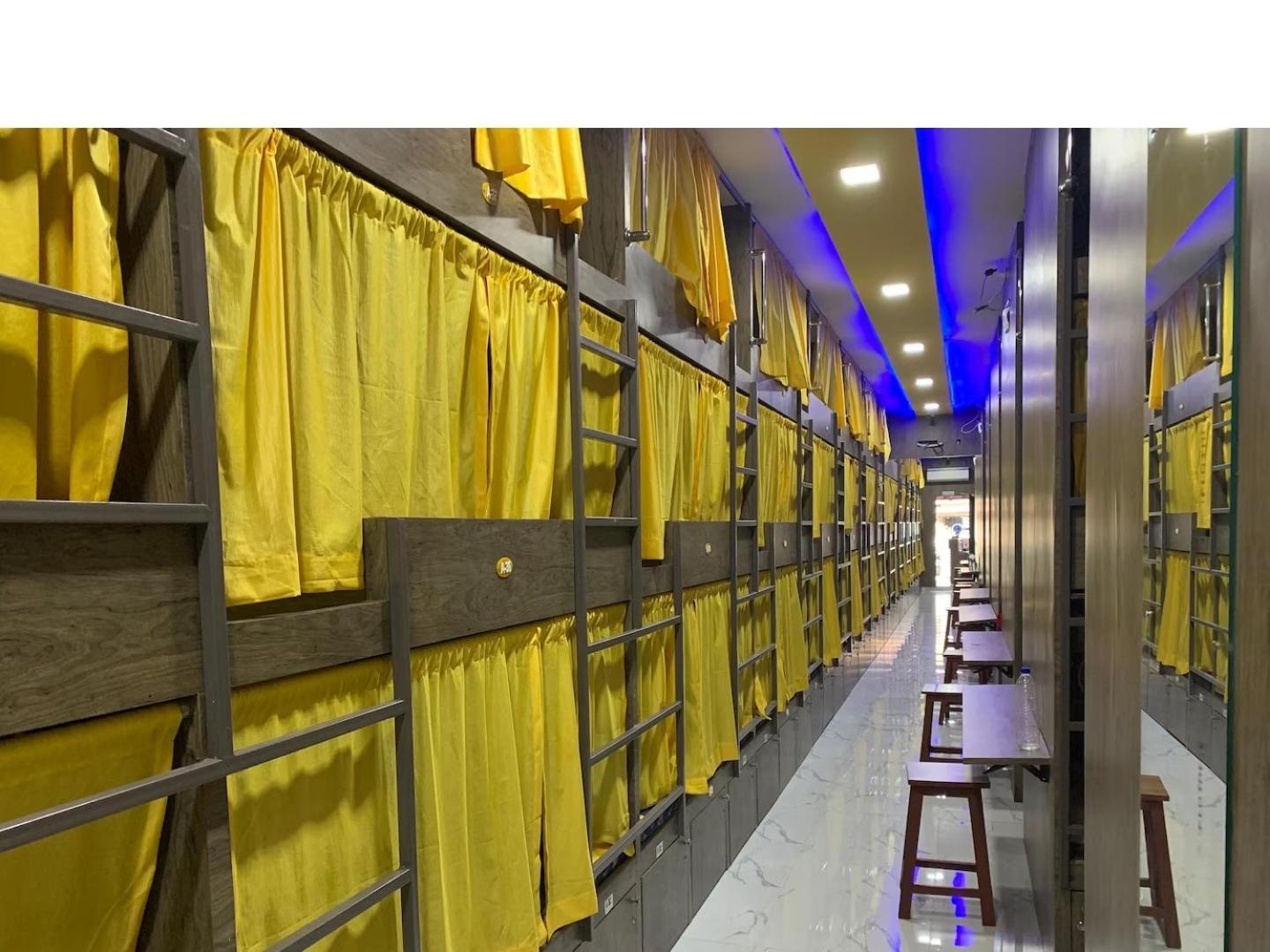 Neenava Dormitory Asalpha Bombaj Zewnętrze zdjęcie